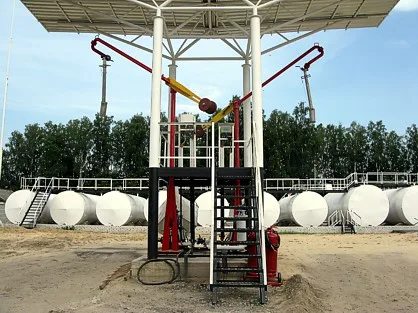 Фото 1: Фирма «Дайна»: нефтебаза, Черниговская область