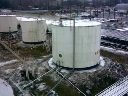 Фото 3: Нефтебаза, Винница